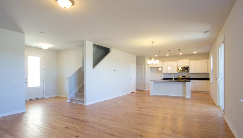 315 Bering Ln, Summerville, SC 29486