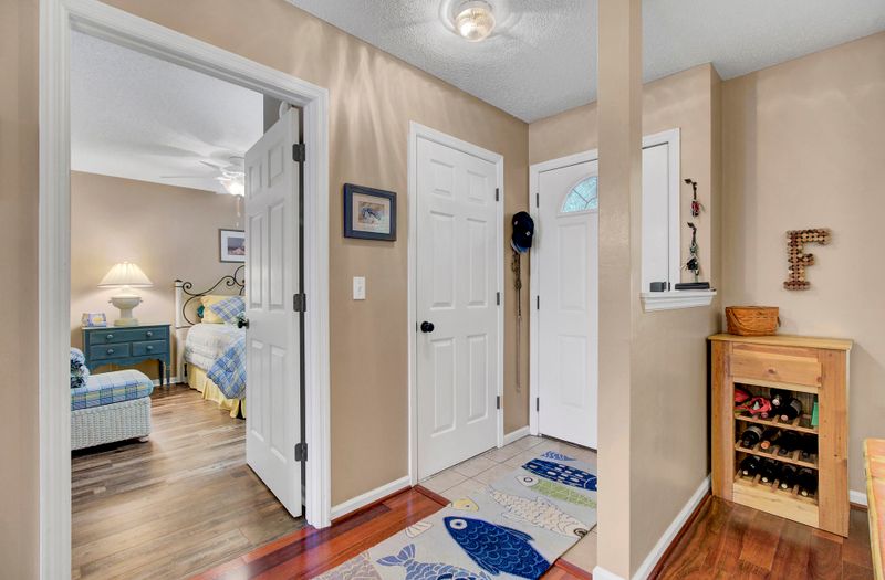 1477 Amanda Park Ln, James Island, SC 29412
