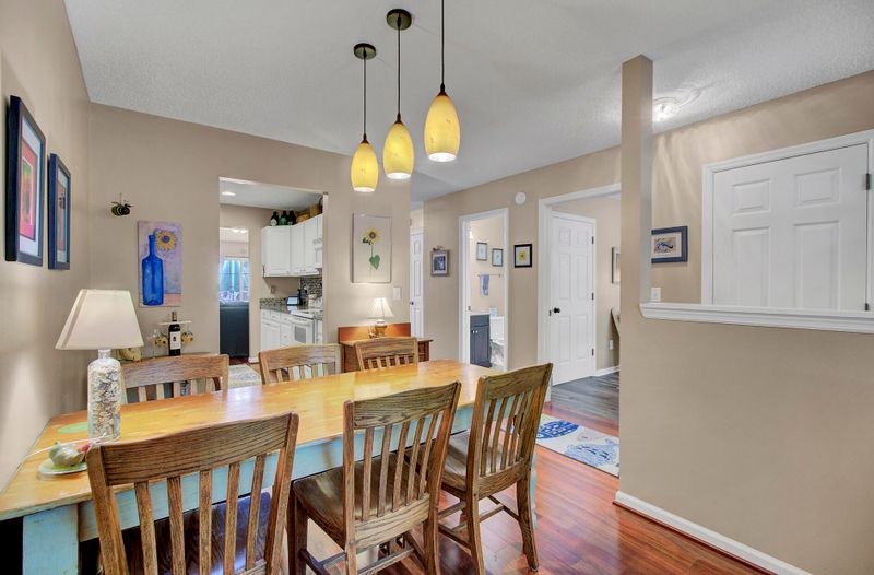 1477 Amanda Park Ln, James Island, SC 29412
