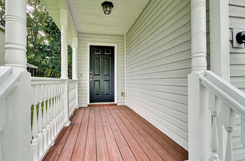 381 Stefan Dr, Charleston, SC 29412