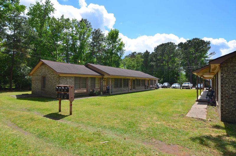 8836 Deerwood Dr #4, North Charleston, SC 29406