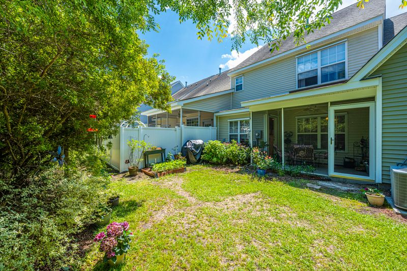 8608 Grassy Oak Trl, North Charleston, SC 29420