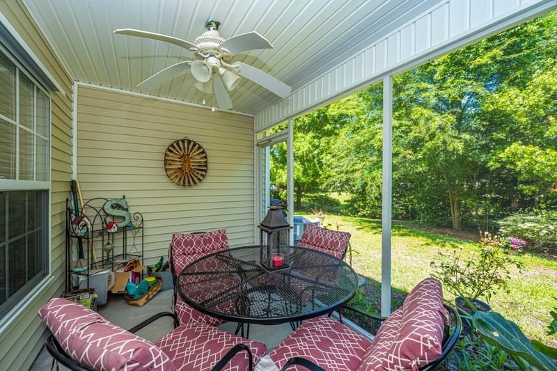 8608 Grassy Oak Trl, North Charleston, SC 29420