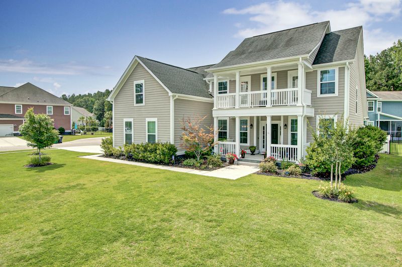 300 Night Heron Ct, Summerville, SC 29485