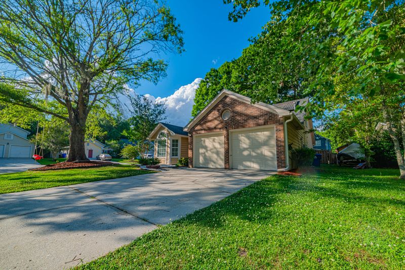 20 Mowler Ct, Charleston, SC 29414