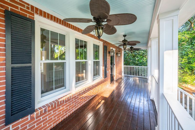 2131 Wappoo Dr, Charleston, SC 29412