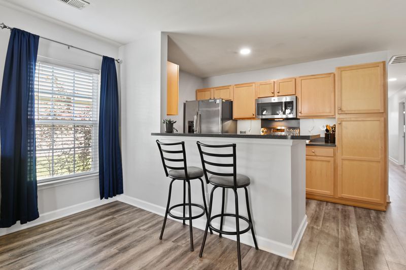 1126 Deerberry Rd, Hanahan, SC 29410