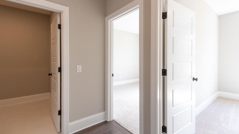 319 Long Pier St, Summerville, SC 29486