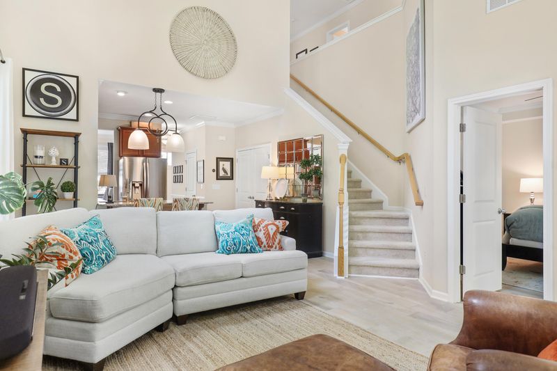 3374 Eastman Dr, Mount Pleasant, SC 29466