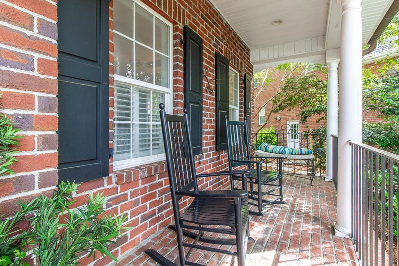 872 Treasury Bend Dr, Charleston, SC 29412