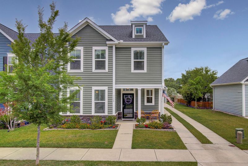 3158 Moonlight Dr, Charleston, SC 29414