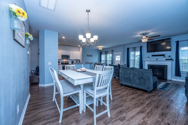 755 Redbud Ln, Summerville, SC 29486