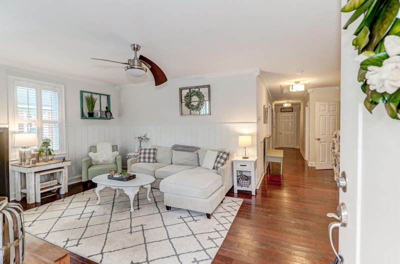 13 Craven Ave, Charleston, SC 29407