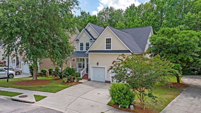 8629 Woodland Walk, North Charleston, SC 29420