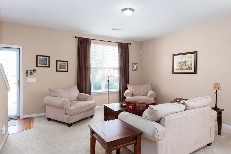 117 Summer View Rd, Summerville, SC 29486
