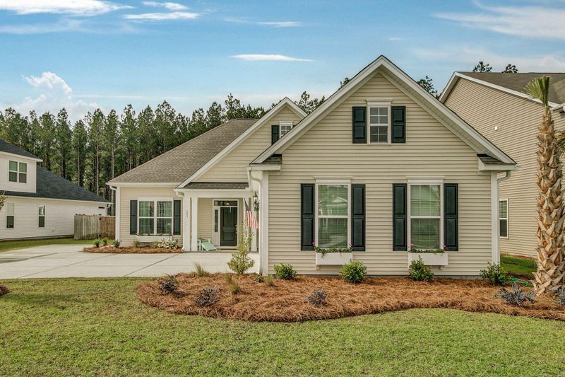 201 Saxony Loop, Summerville, SC 29486