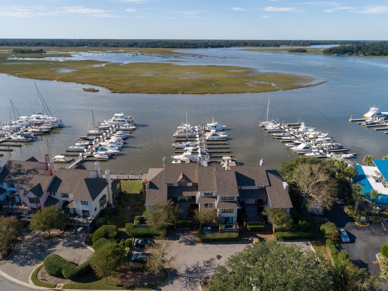 1911 Marsh Oak Ln, Seabrook Island, SC 29455