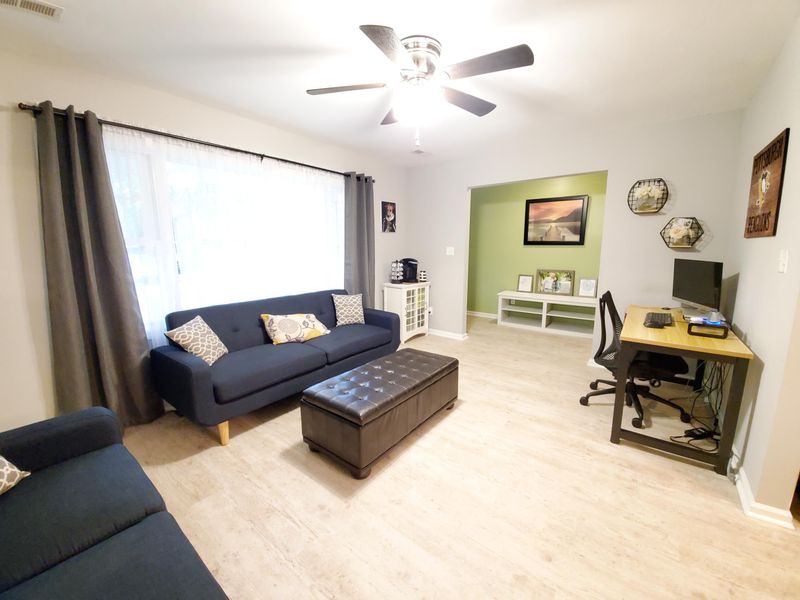 1942 Green Park Ave, Charleston, SC 29414