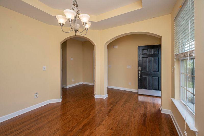 111 Longford Dr, Summerville, SC 29483