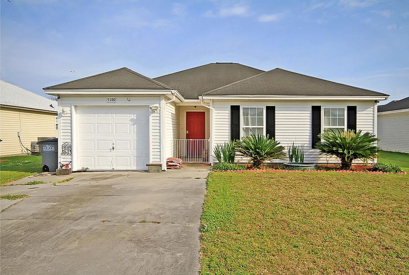 5100 Westview St, North Charleston, SC 29418