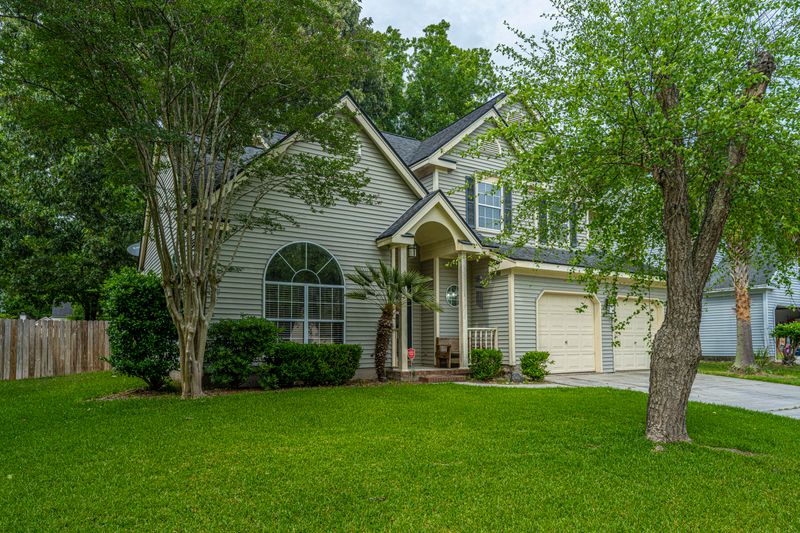 102 Huxley St, Goose Creek, SC 29445