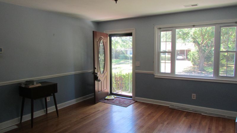 2424 Two Oaks Dr, Charleston, SC 29414