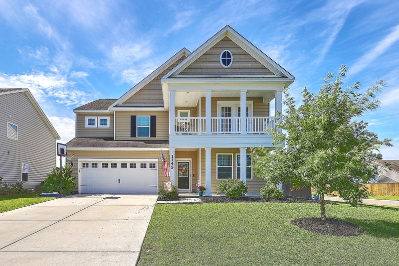1145 Moss Grove Dr, Moncks Corner, SC 29461