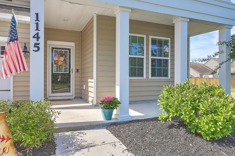 1145 Moss Grove Dr, Moncks Corner, SC 29461