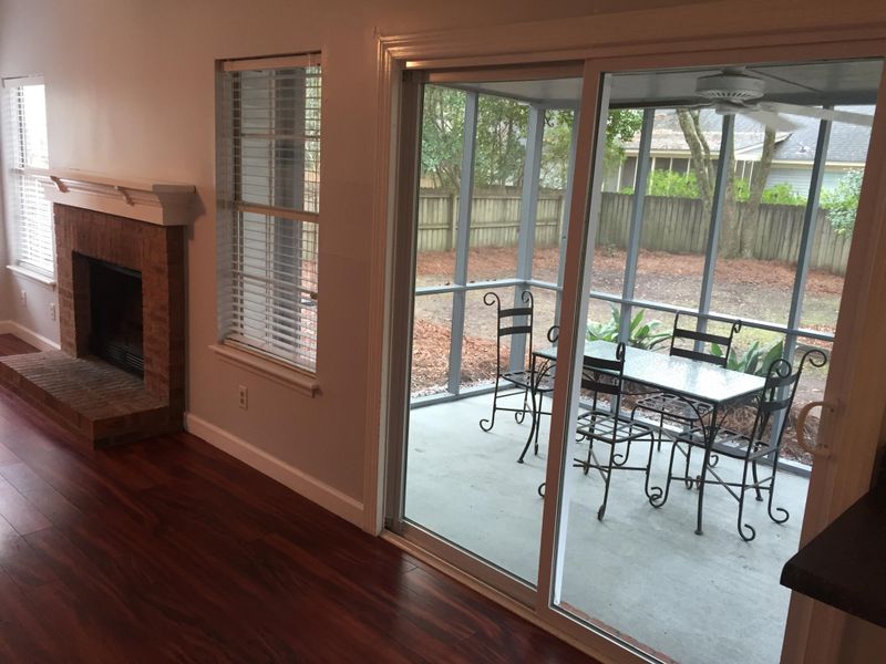 1947 Oak Tree Ln, Mount Pleasant, SC 29464