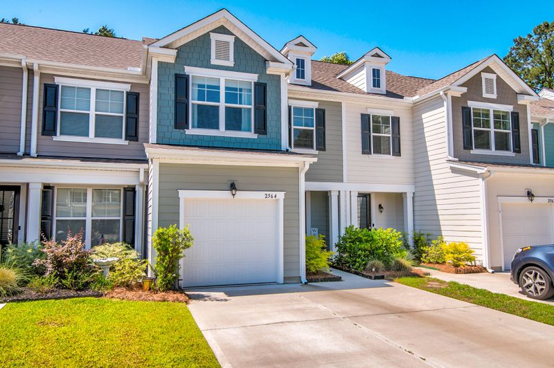2564 Kingsfield St, Mount Pleasant, SC 29466