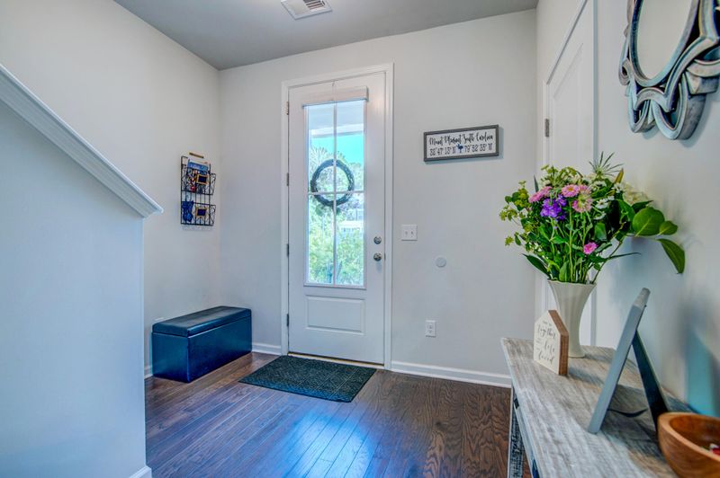 2564 Kingsfield St, Mount Pleasant, SC 29466