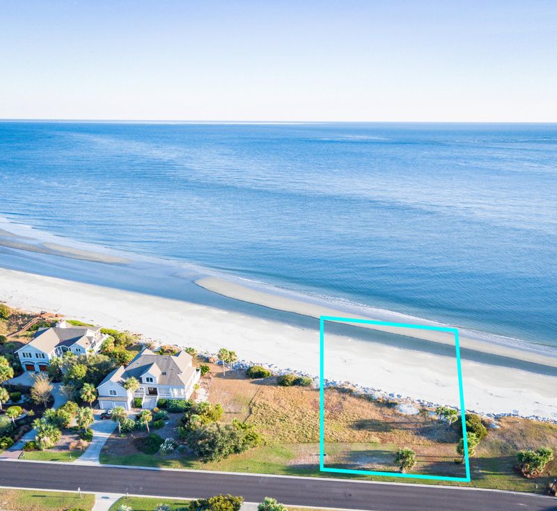 3764 Seabrook Island Rd, Seabrook Island, SC 29455