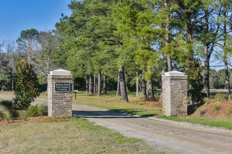 6050 Josie Ridge Rd, Wadmalaw Island, SC 29487