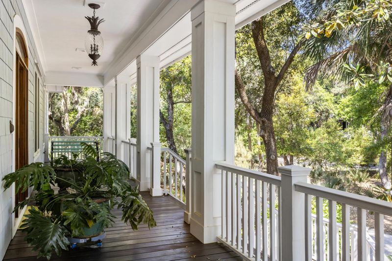2963 Capn Sams Rd, Seabrook Island, SC 29455