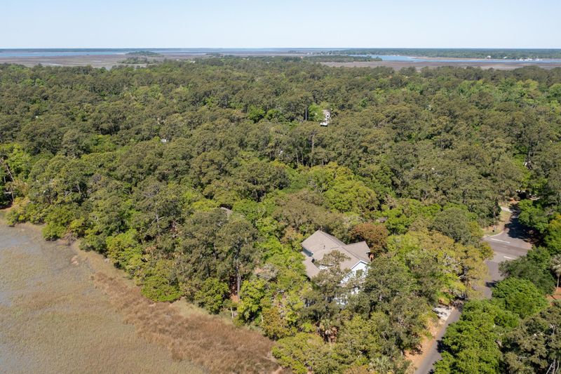 2963 Capn Sams Rd, Seabrook Island, SC 29455