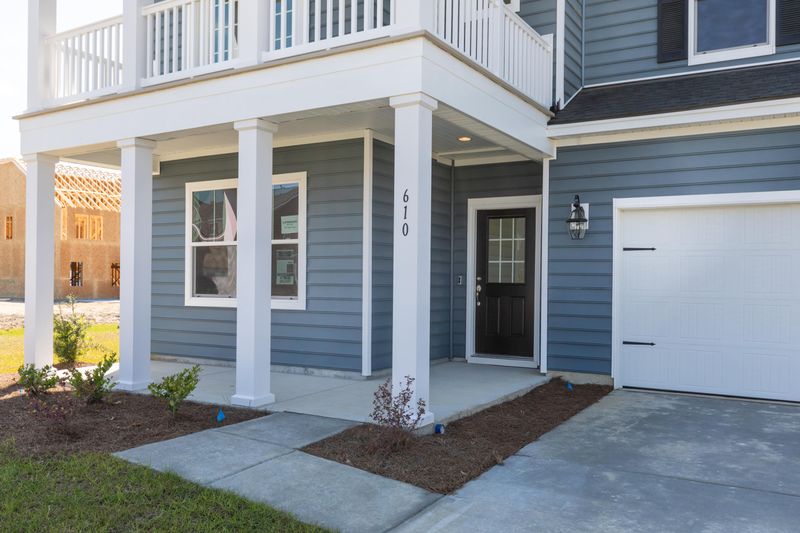 209 Honey Horn Dr, Summerville, SC 29486
