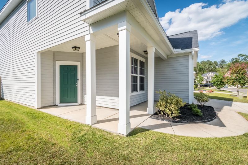 1735 Diving Duck Ln, Summerville, SC 29483