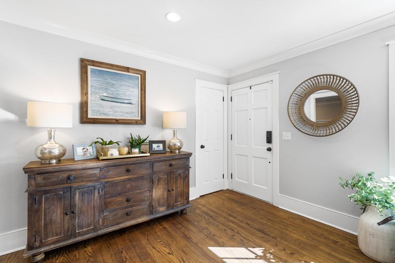 1006 Cliffwood Dr, Mount Pleasant, SC 29464