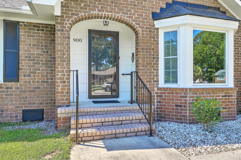 900 Larch Pines Ct, Ladson, SC 29456
