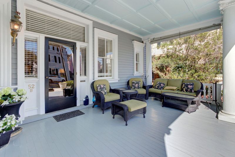 52 South Battery #B, Charleston, SC 29401