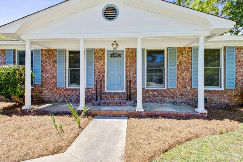 73 Norview Dr, Charleston, SC 29407