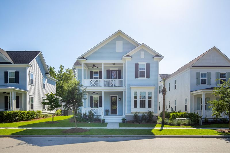1653 Banning St, Mount Pleasant, SC 29466