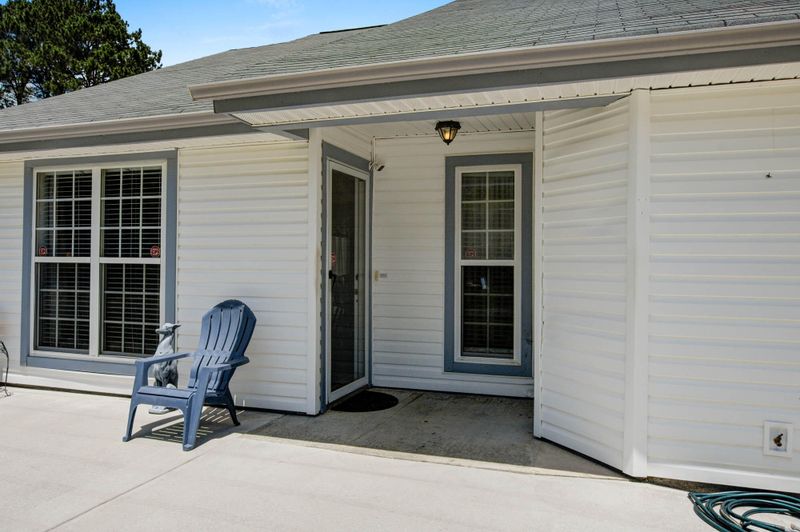 111 Lancashire Rd, Summerville, SC 29486