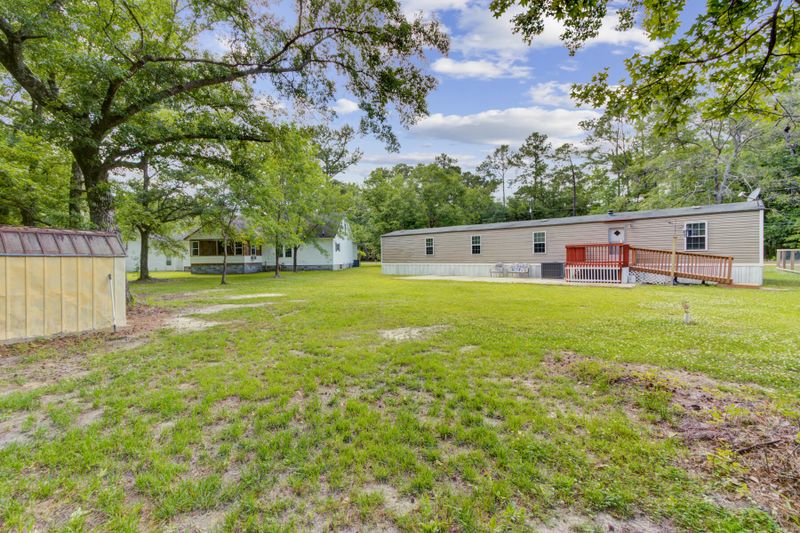212 Knotty Pine Dr, Summerville, SC 29483