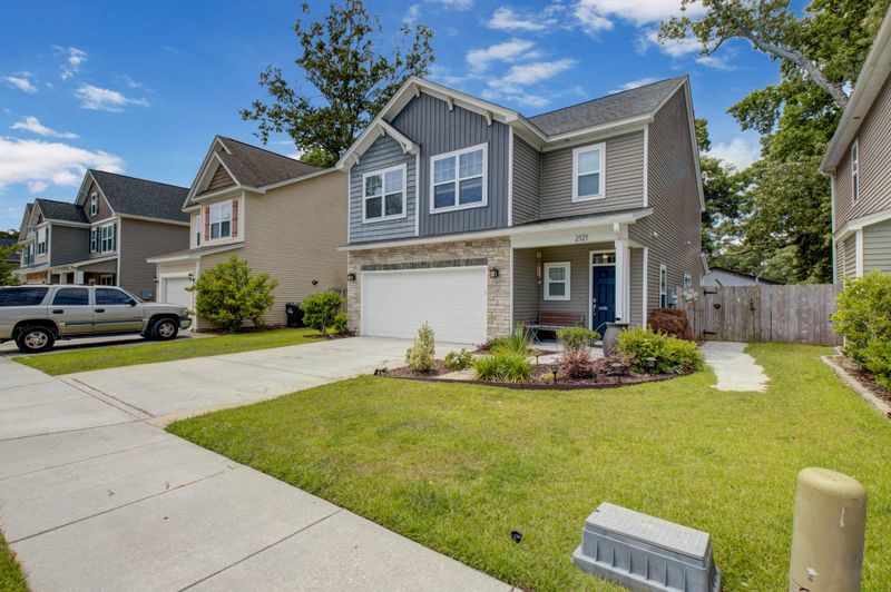 2121 Ashley Cooper Ln, Charleston, SC 29414