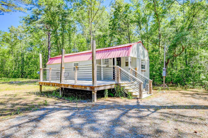 259 Bentley Ln, Huger, SC 29450