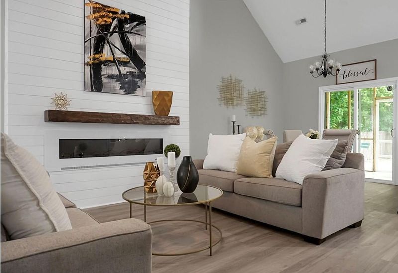 308 Beverly Dr, Ladson, SC 29456