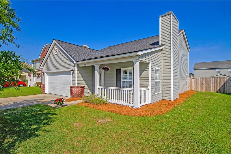 406 Dovetail Cir, Summerville, SC 29483