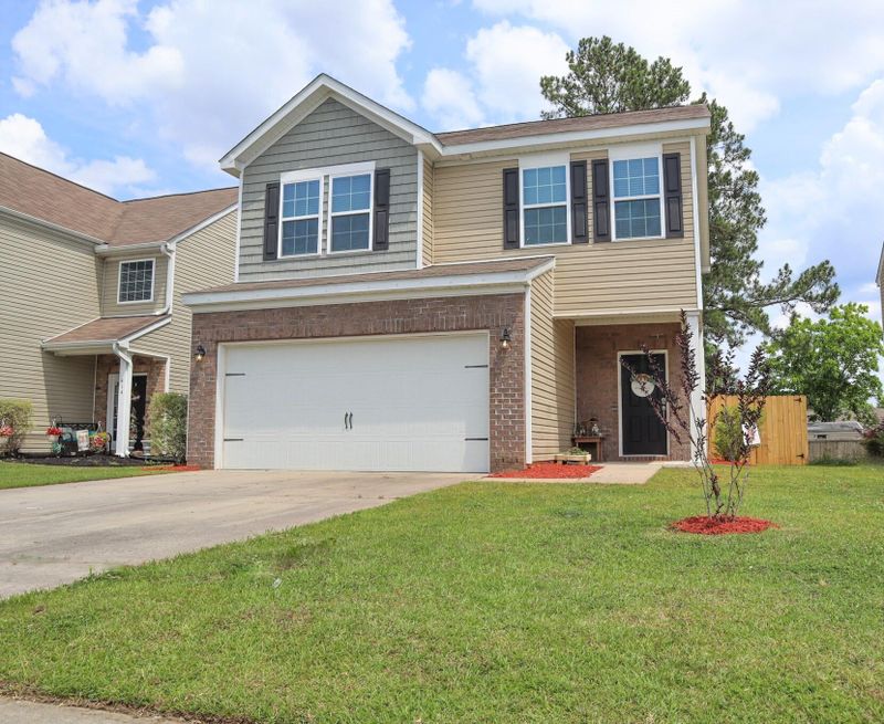 412 Rockville Rd, Moncks Corner, SC 29461