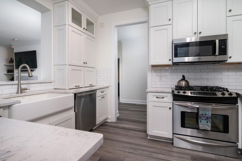 6018 Grand Council St, Charleston, SC 29492